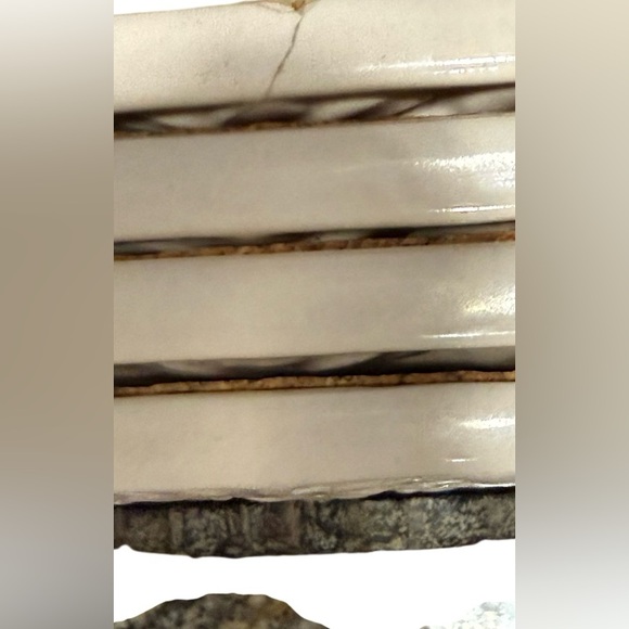 Drake Cream Ceramic Divided Serving Tray and coasters with stand - Picture 4 of 4